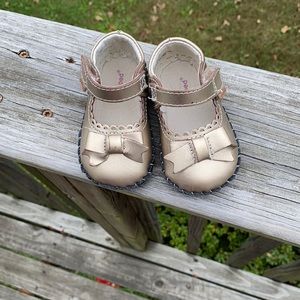 Pediped originals 6-12 month shoe. Barely worn